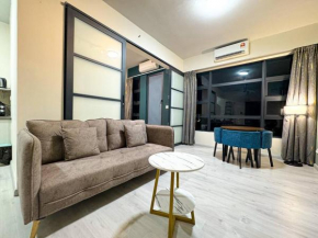 Jesselton Quay Family Suite Home with Washer